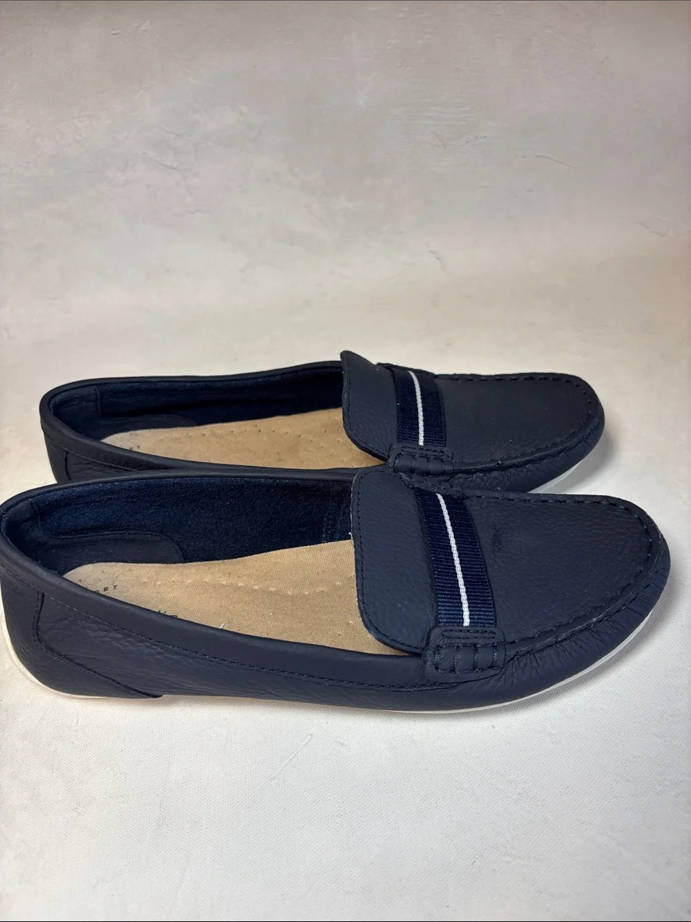 Clarks Ultimate Comfort Dameo Vine Navy Slip-On Loafers Moccasins, leather, 7.5